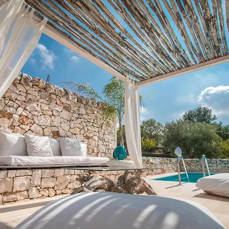Trulli&dimore - I Trulli Di Annetta Кастеллана-Гротте